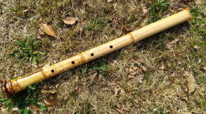 地無し尺八二尺六寸管の尺八イメージ画像01　尺八修理工房幻海