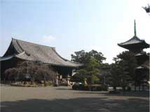 道成寺境内　尺八修理工房幻海