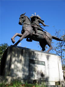 歓心寺の楠正成像、尺八修理工房幻海